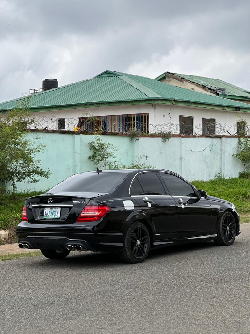 Naija Used 2014 Mercedes-Benz C 300