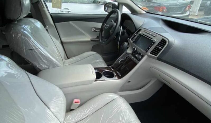 
								Foreign Used 2012 Toyota Venza full									