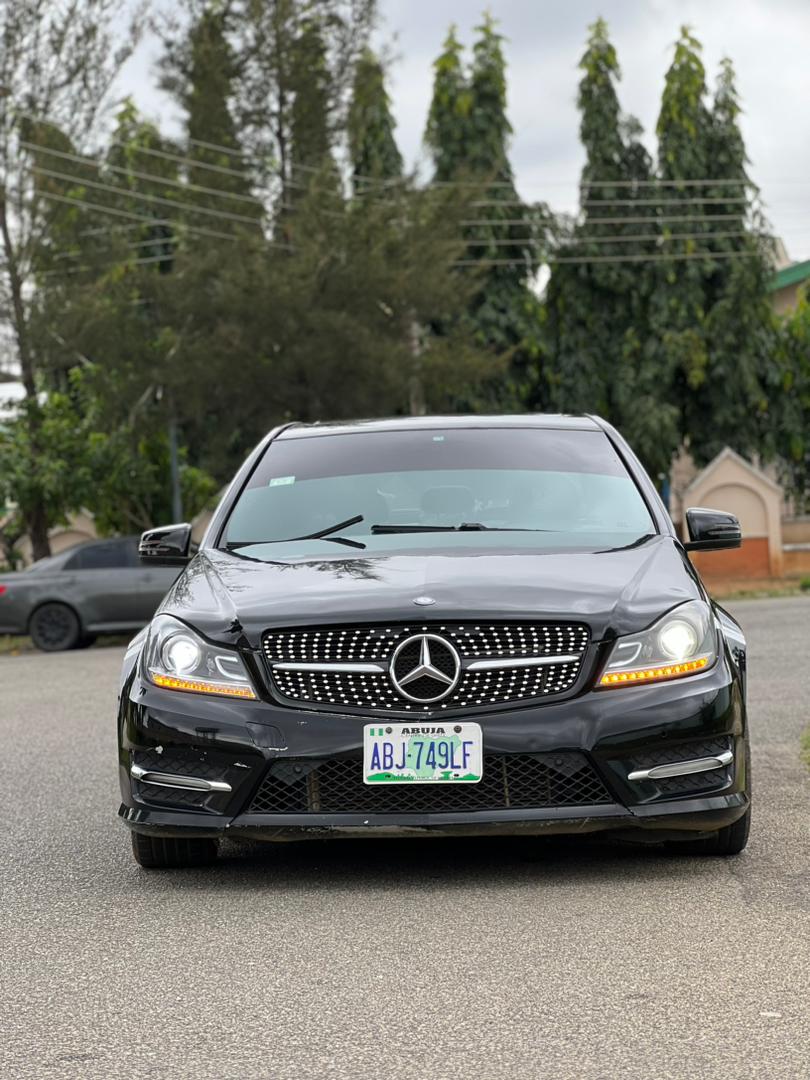 Naija Used 2014 Mercedes-Benz C 300