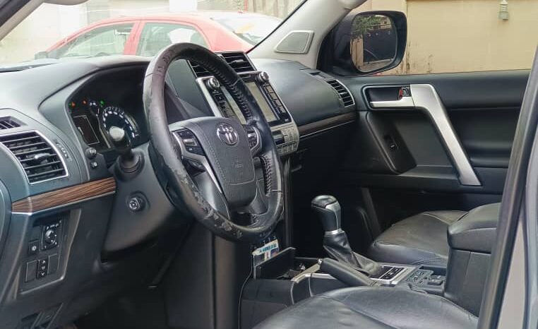 
								Naija Used 2019 Toyota Prado full									