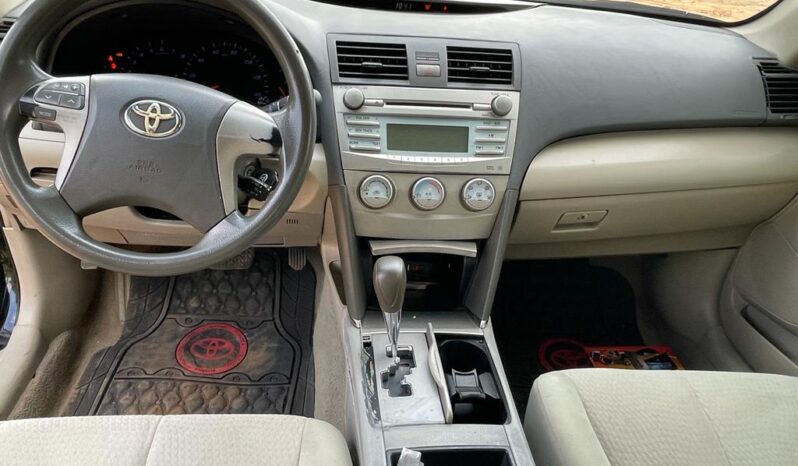 
								Naija Used 2010 Toyota Camry full									