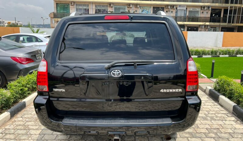 
								Naija Used 2006 Toyota 4Runner full									