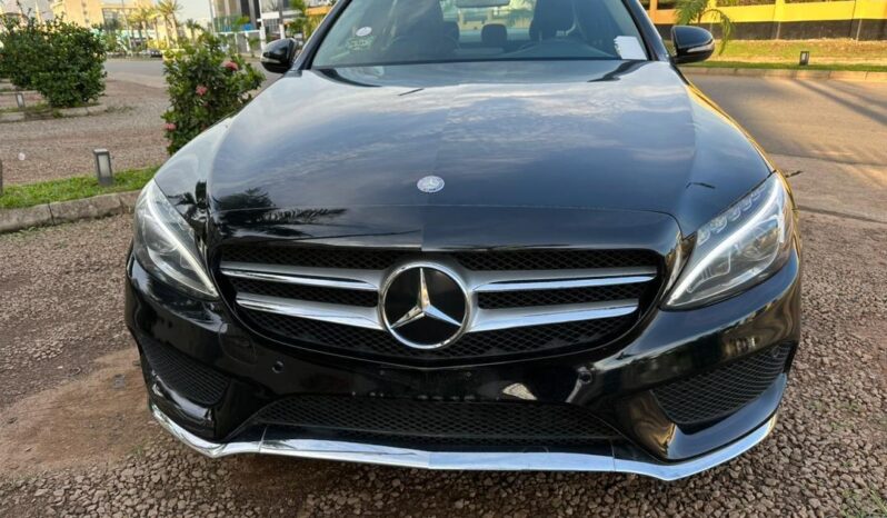 
								Foreign Used 2016 Mercedes-Benz C 300 full									