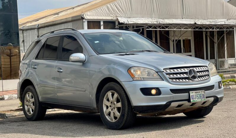 
								Naija Used 2007 Mercedes-Benz ML 350 full									