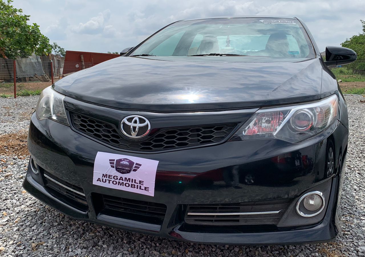 Foreign Used 2013 Toyota Camry