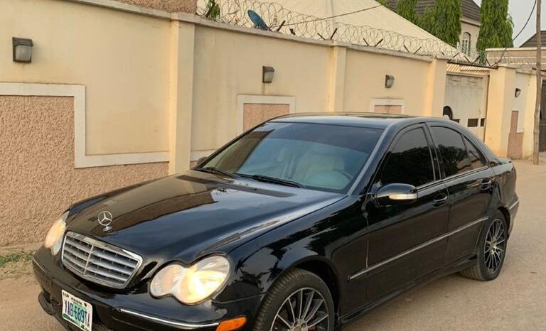 
								Naija Used 2007 Mercedes-Benz C 280 full									