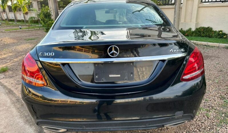 
								Foreign Used 2016 Mercedes-Benz C 300 full									