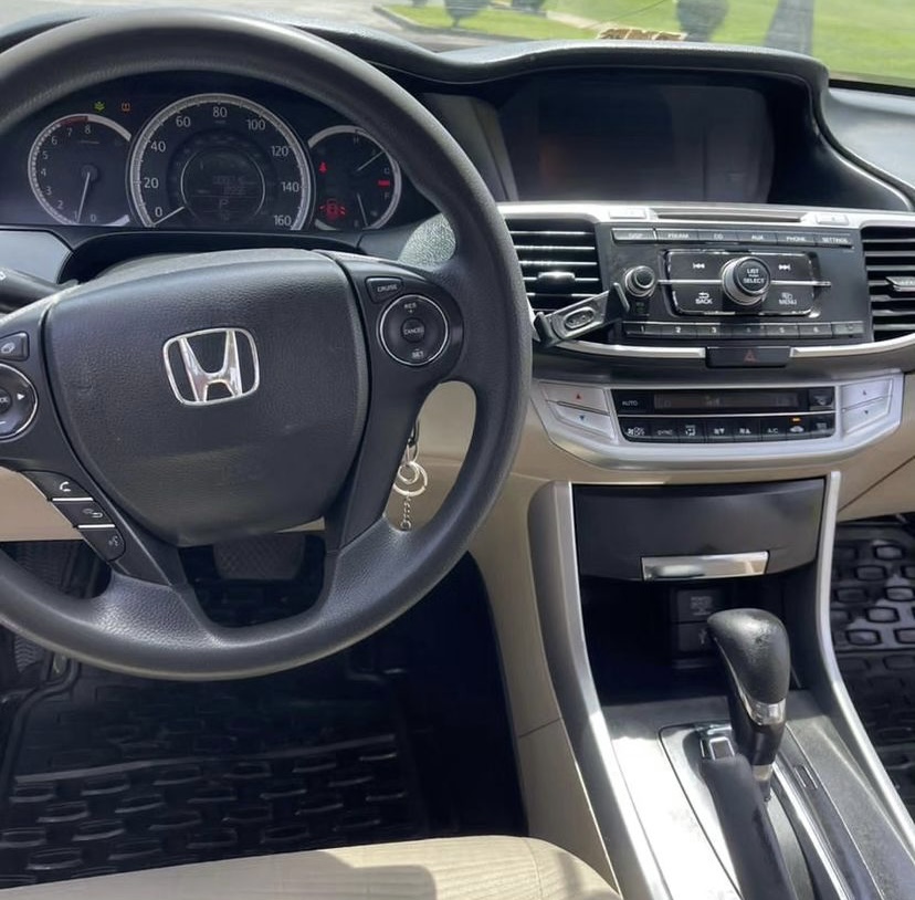 Naija Used 2013 Honda Accord