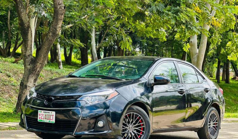 
								Foreign Used 2015 Toyota Corolla full									