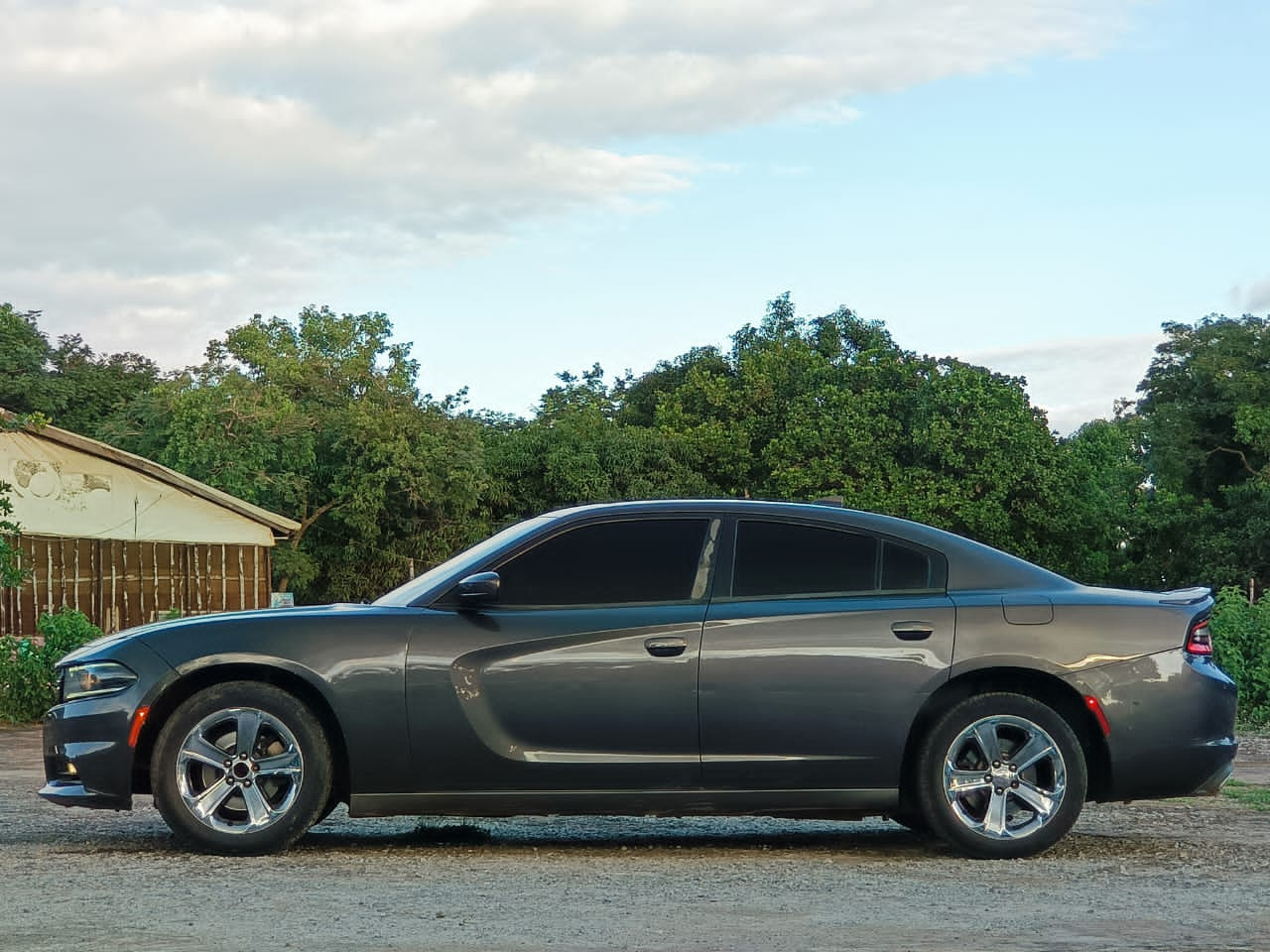 Naija Used 2015 Dodge Charger