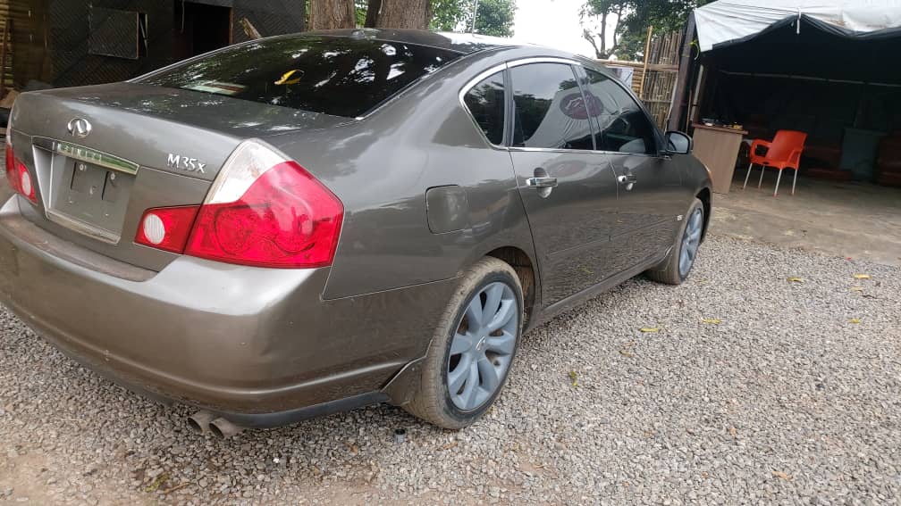 Foreign Used 2009 Infiniti M35