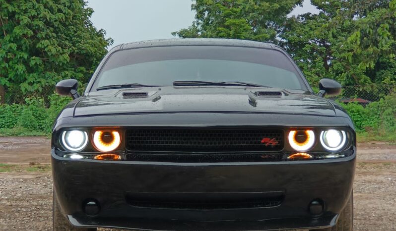 
								Naija Used 2013 Dodge Challenger full									