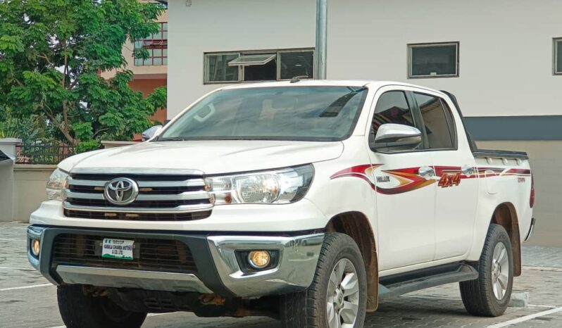 
								Naija Used 2019 Toyota Hilux full									