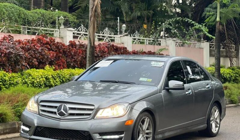 
								Foreign Used 2012 Mercedes-Benz C 300 full									