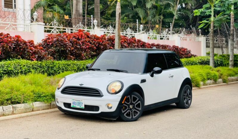 
								Naija Used 2010 Mini Cooper full									