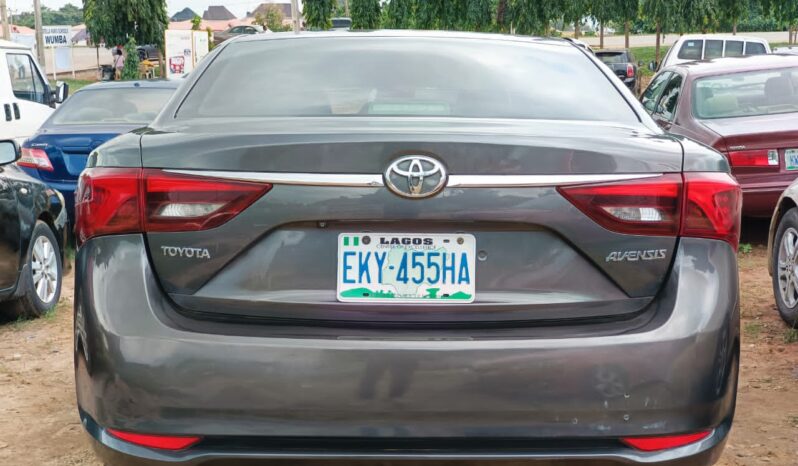 
								Naija Used 2019 Toyota Avensis full									