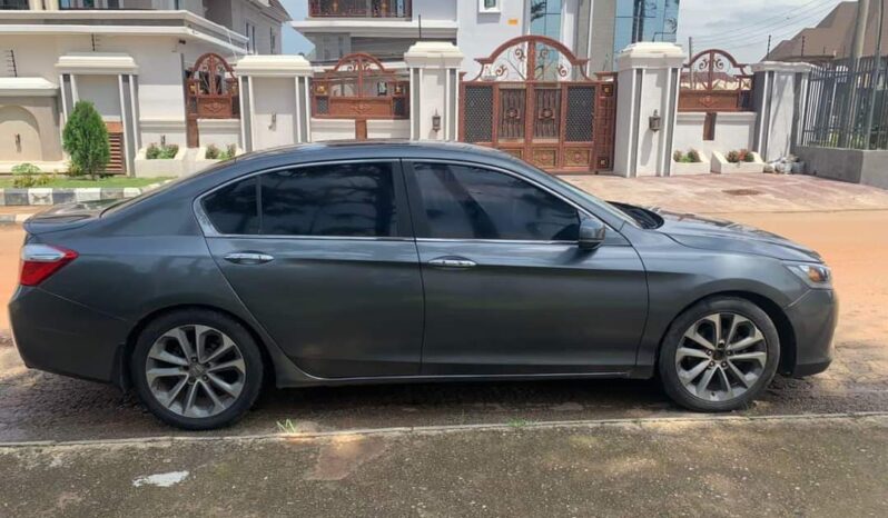 
								Naija Used 2014 Honda Accord full									