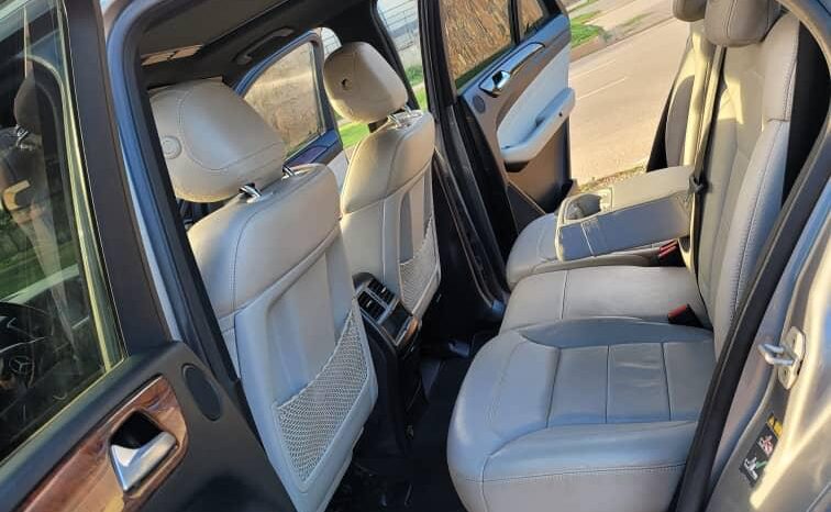 
								Naija Used 2015 Mercedes-Benz ML 350 full									