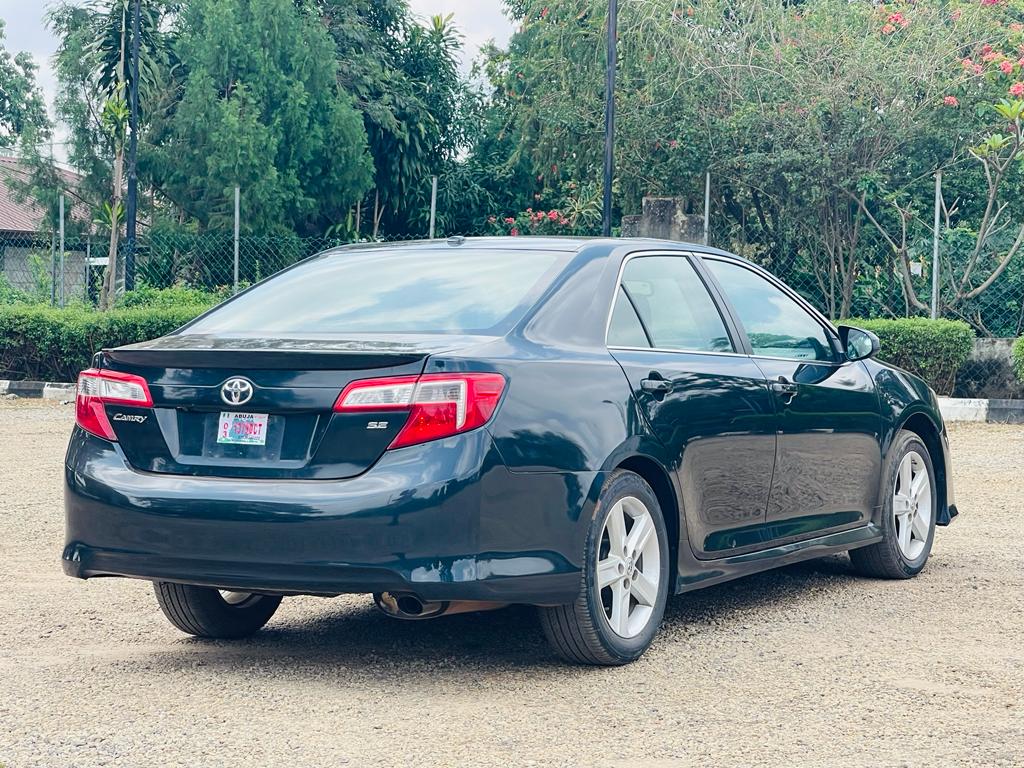 Naija Used 2013 Toyota Camry